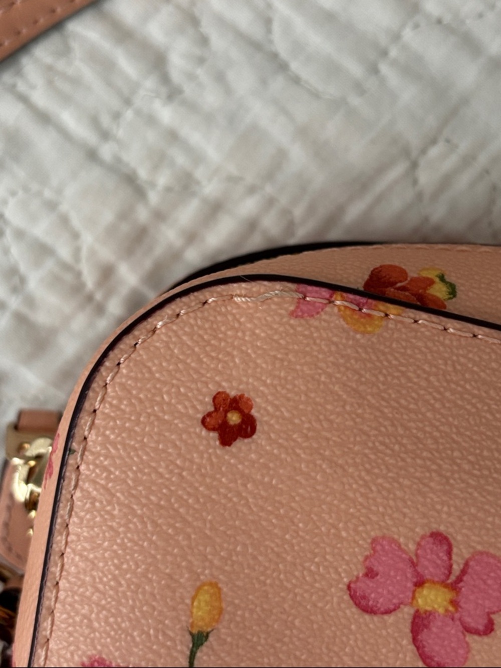 EUC Coach Mystical Floral Print Camera bag Faded Blush Pink - Picture 3 of 11